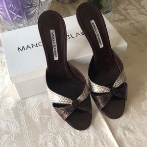 Manolo Blahnik Bandardo Kid